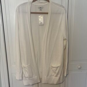 Croft & Barrow Women's Cream Cardigan Sweater